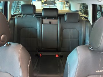 Volkswagen Passat Alltrack *PANO*3-Zonen*Keyless*AHK*