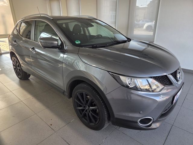 Qashqai 1.6 NAV PANO AHK 360 GJR