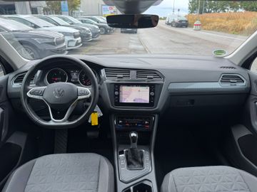 Volkswagen Tiguan - 10