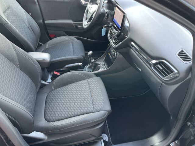Fahrzeugabbildung Ford Puma 1.0 EcoBoost Mild Hybrid Titanium Navigatio