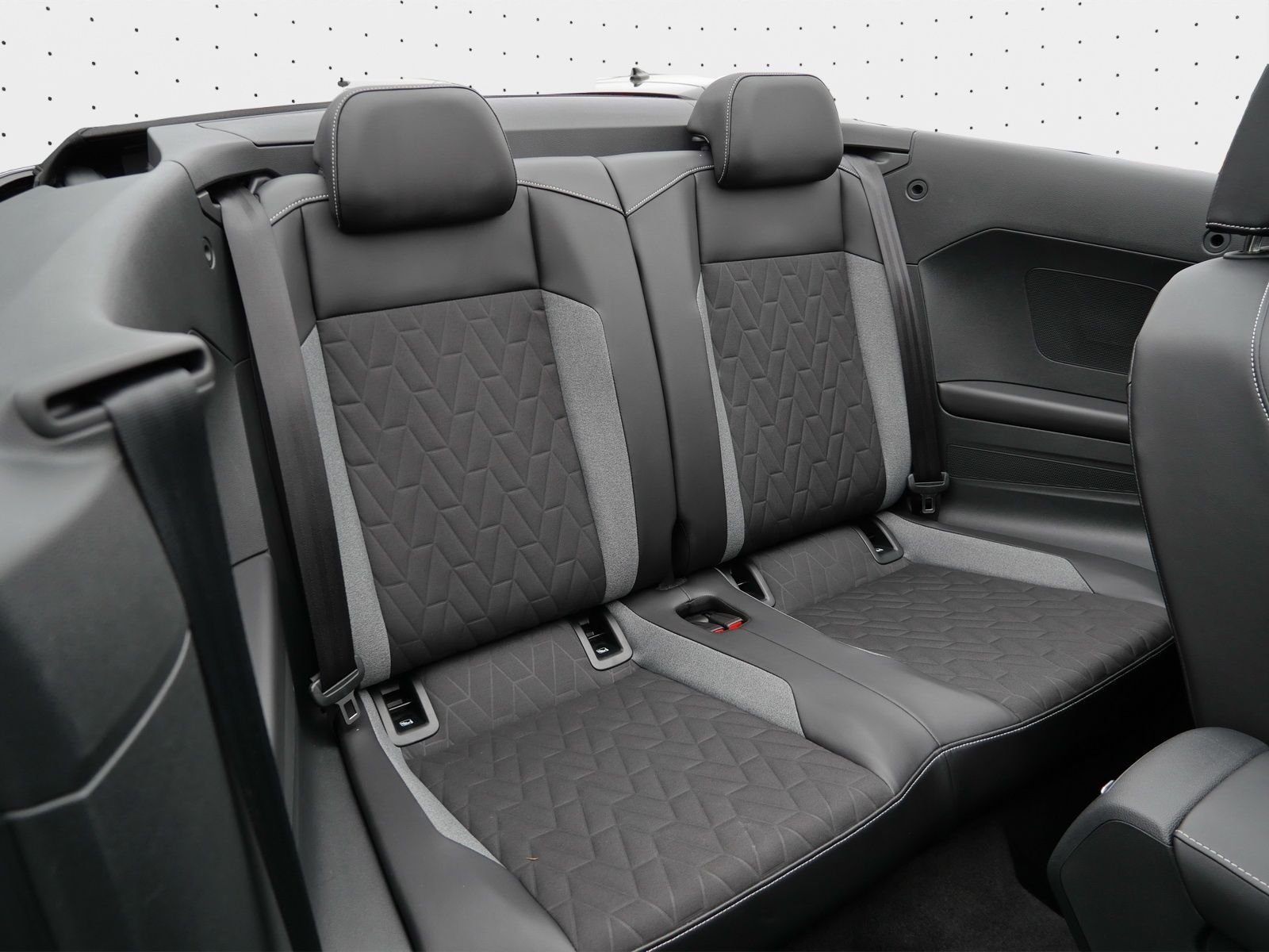 Volkswagen T-Roc - Bild 16