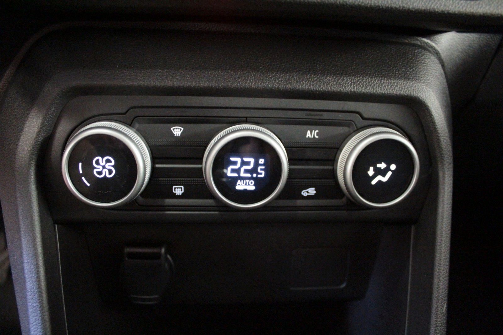 Fahrzeugabbildung Dacia Sandero TCe 90 Stepway  Extreme *Automatik *