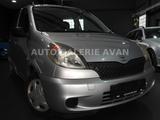 Toyota YARIS VERSO 1.3 AUTOMATIK - Toyota aus 2002