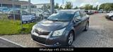 Toyota Avensis Basis - Toyota Avensis aus 2009 mit Diesel-Antrieb