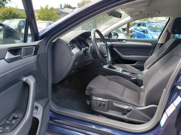 Volkswagen Passat Variant - 12