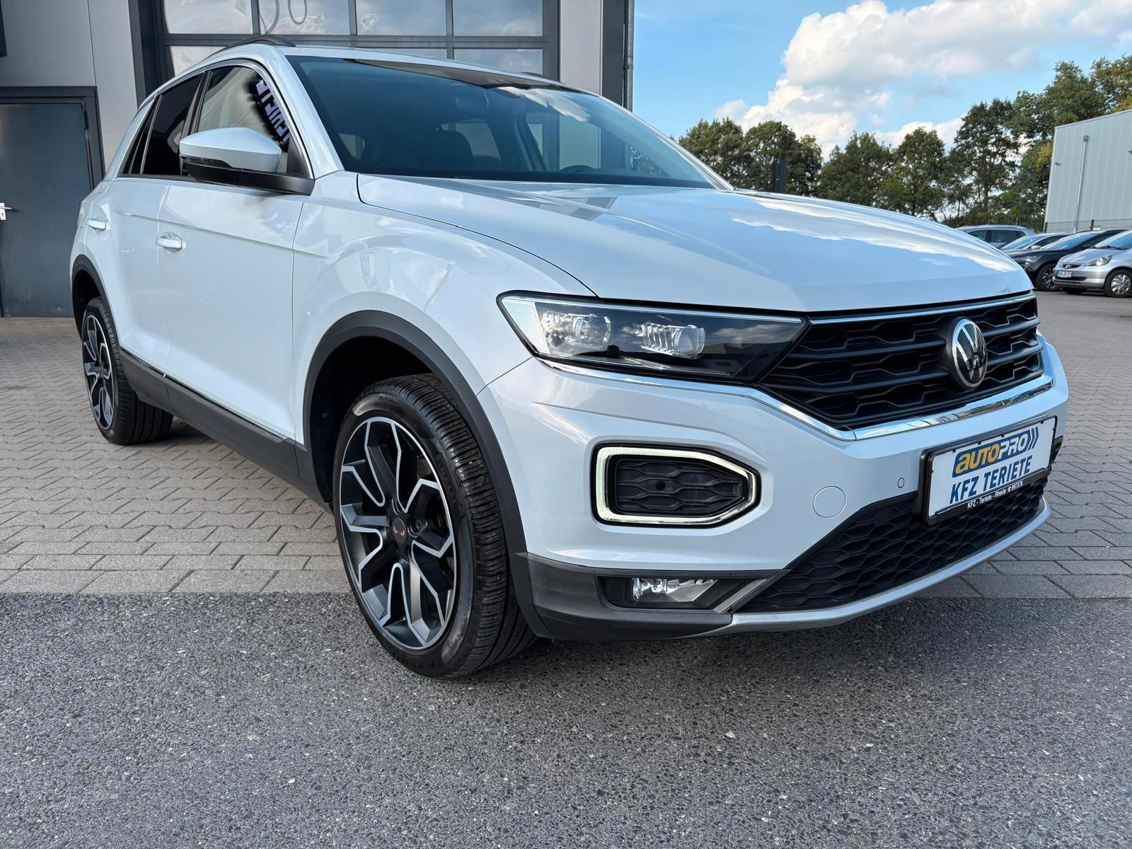 Volkswagen T-Roc Style LED AHK ACC