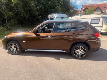 2010 BMW X1 照片 4