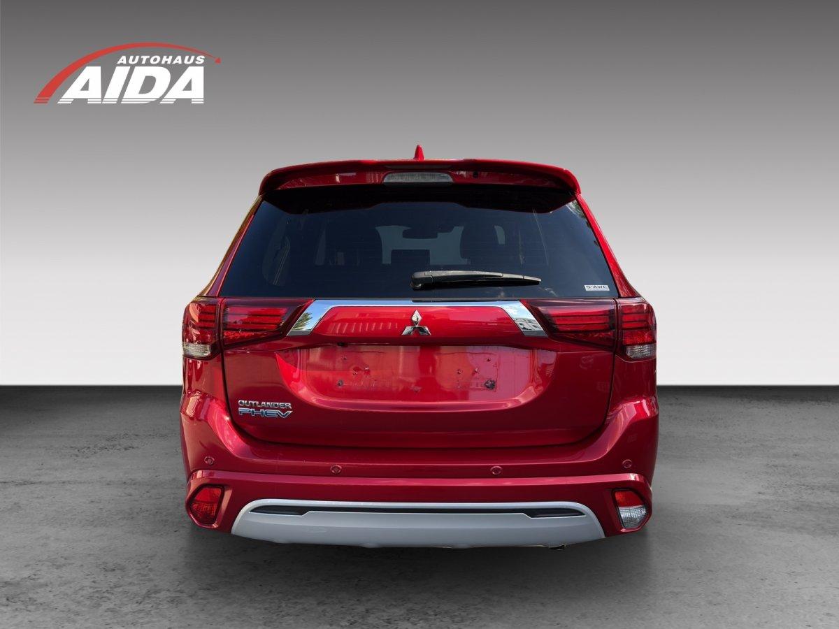Mitsubishi Outlander 2.4 PHEV  Top 4WD