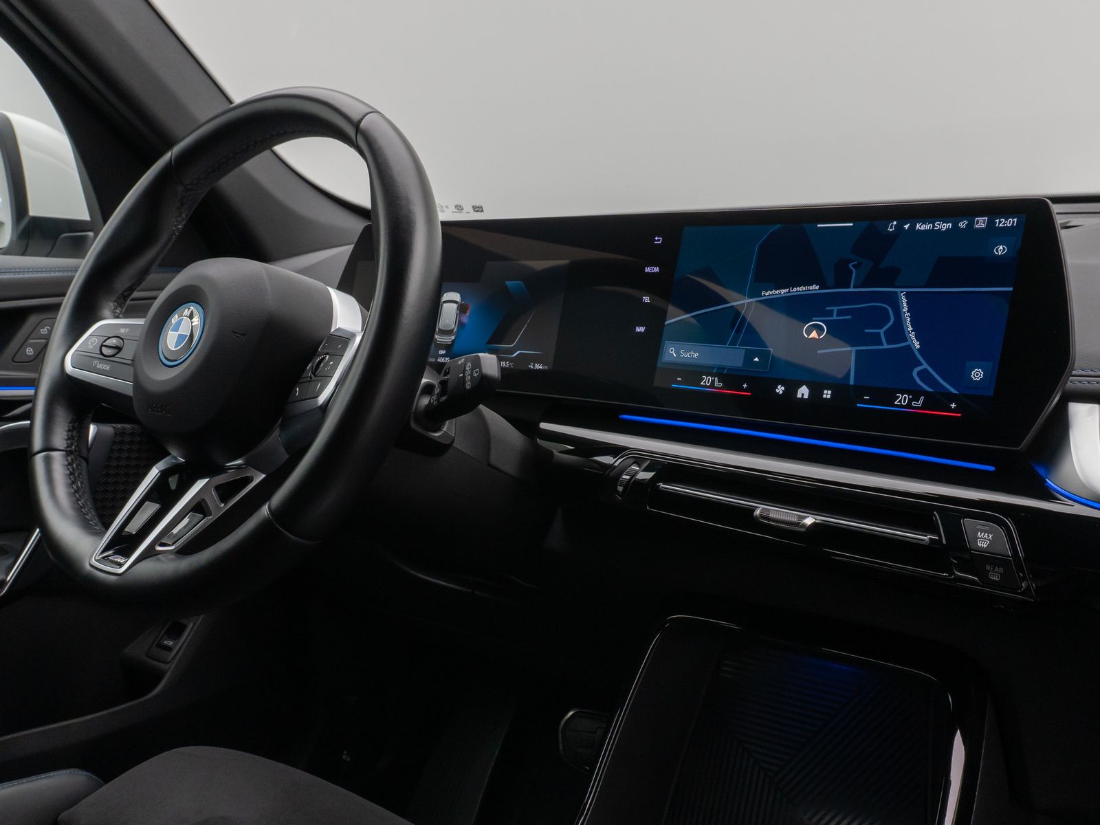 Fahrzeugabbildung BMW iX1 xD30  M Sport Kamera DAB Fernlichtassist AHK