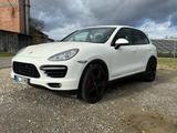Porsche Cayenne Turbo 22 Zoll Pano TÜV Neu - Porsche Cayenne aus 2011: Turbo
