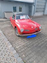 Volkswagen Karmann Ghia Cabrio - Volkswagen Karmann Ghia mit Benzin-Antrieb: Cabrio