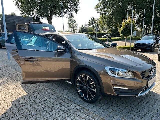 Volvo V60 Cross Country