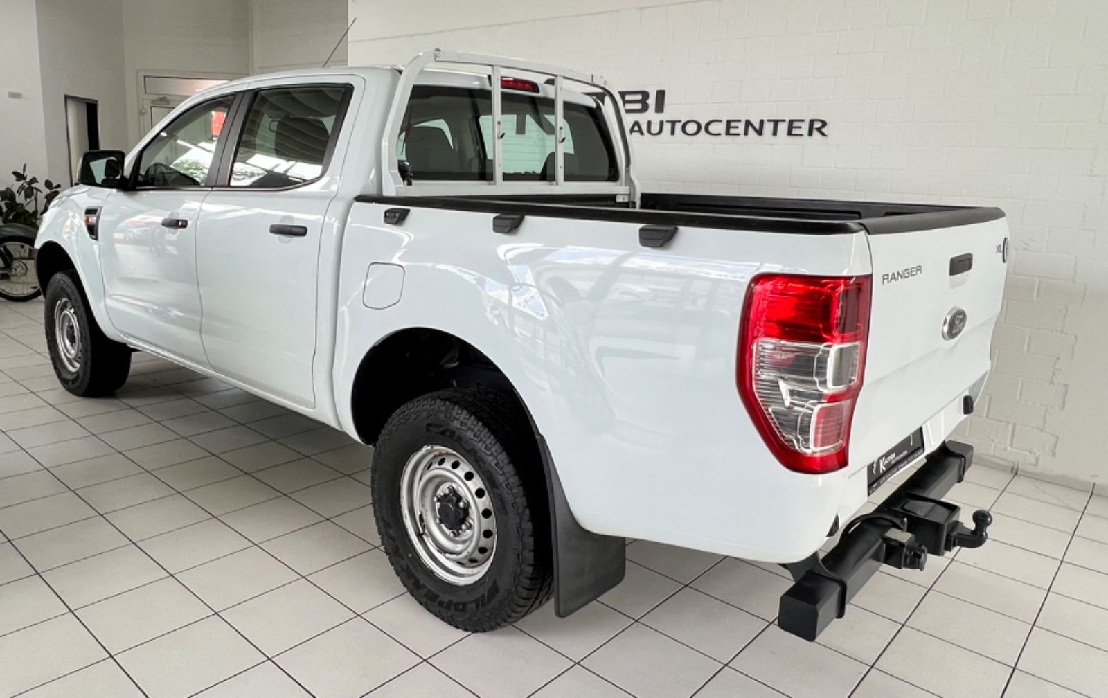 Ford Ranger XL 2,2 TDCi 4x4 AHK 3.5t HU neu foto 6