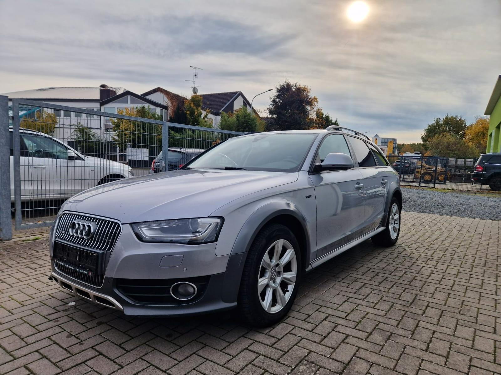 Audi A4 Allroad quattro 3.0 TDI clean diesel Xenon AC