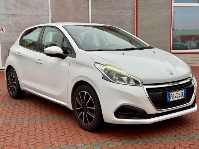 Peugeot 208 NEOPATENTATI GPL