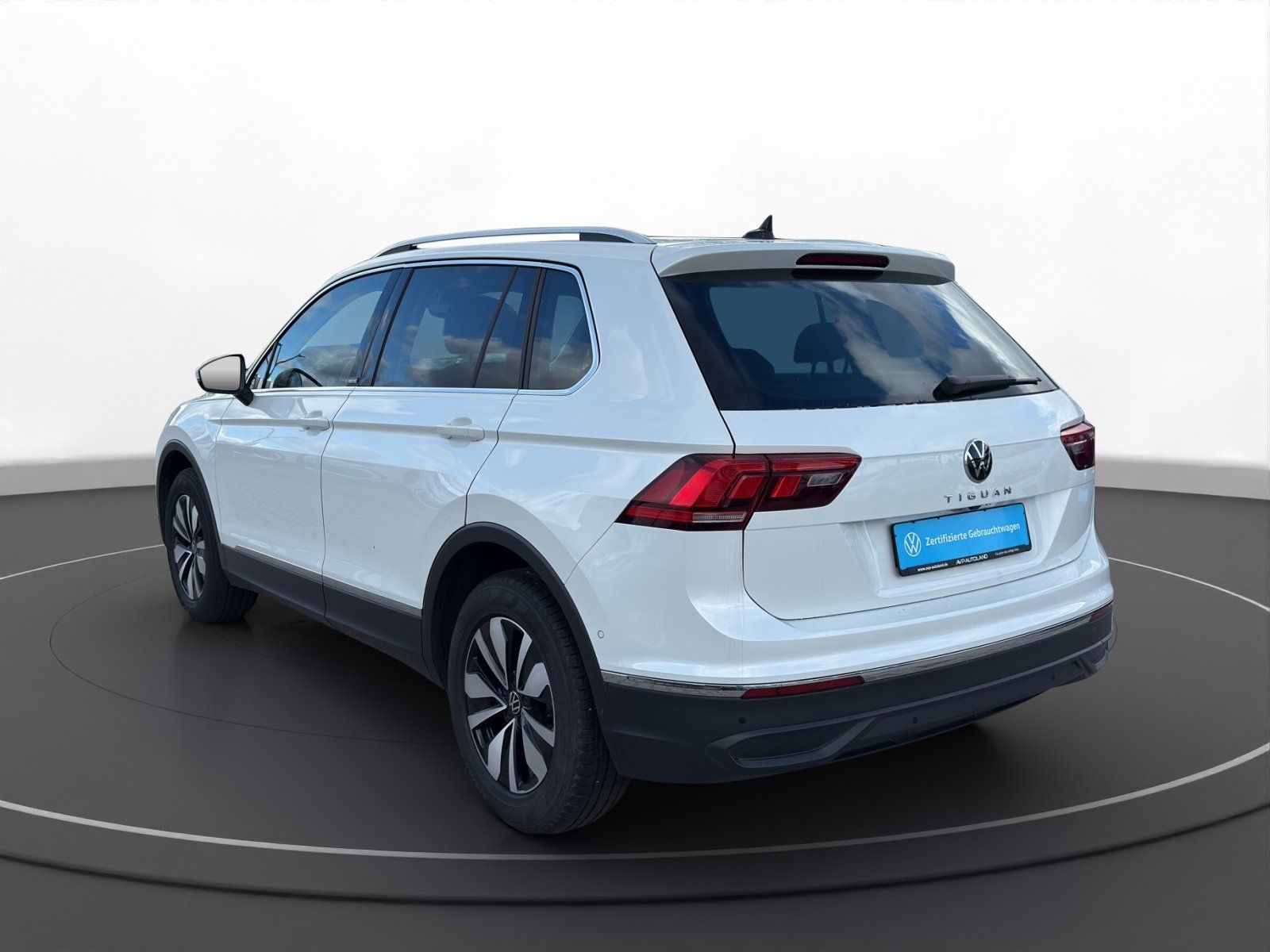 Volkswagen Tiguan - Bild 7
