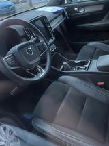 Volvo XC40 T4 R Design Geartronic R Design - Volvo Gebrauchtwagen in Nürnberg