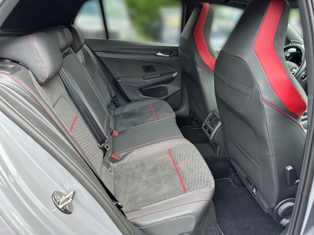 Golf VIII GTI Clubsport 2.0 TSI Panorama Navi LE