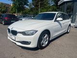 BMW 320 d Touring - BMW 3er Reihe: Weiß