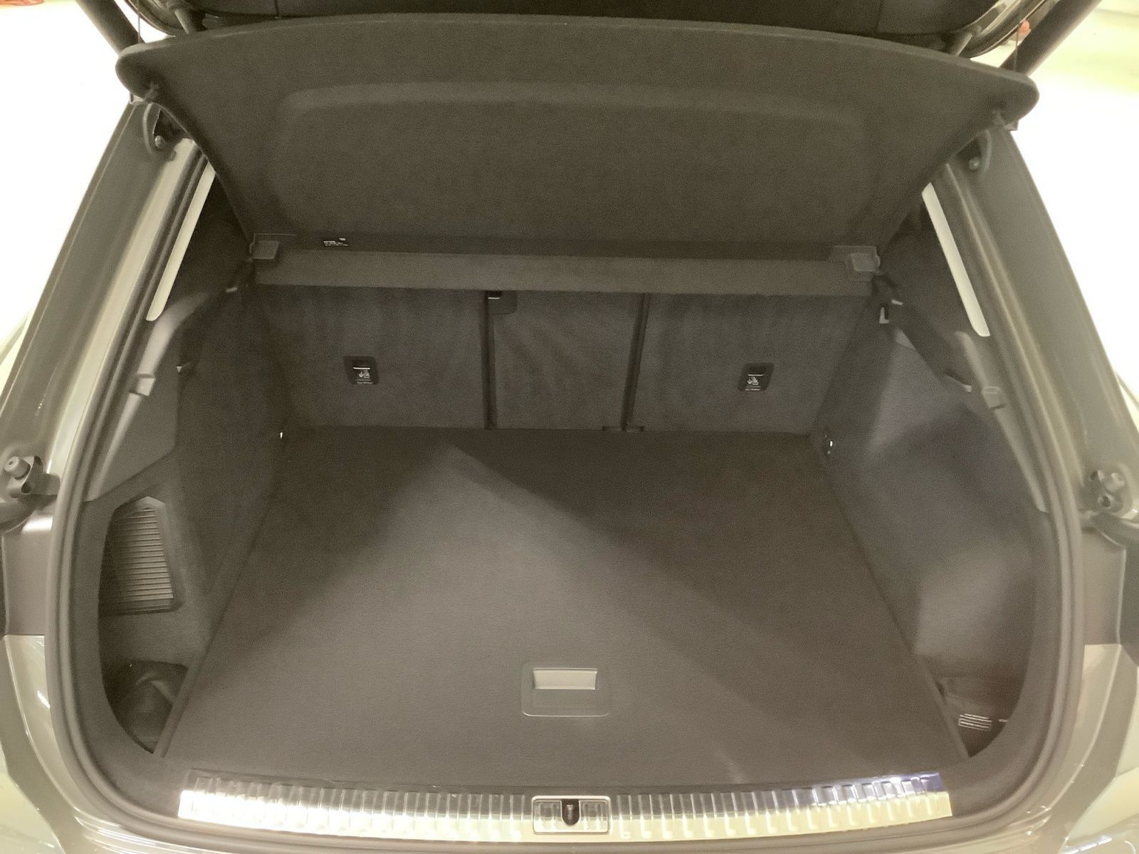 Audi Q3 S line 45 TFSI e S tronic,Kamera,Navi Plus,Vi foto 13