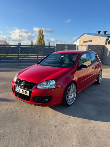 Volkswagen Golf 2.0 TFSI GTI