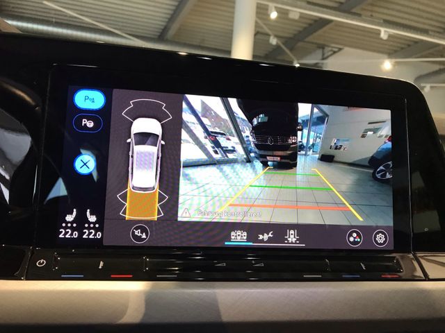 Golf VIII Variant Life 1.5 eTSI DSG*AHK*KAMERA*