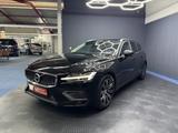 Volvo V60 Inscription Recharge Plug-In Hybrid AWD*3JG* - Volvo V60 Inscription mit Hybrid-Antrieb (Benzin/Elektro)