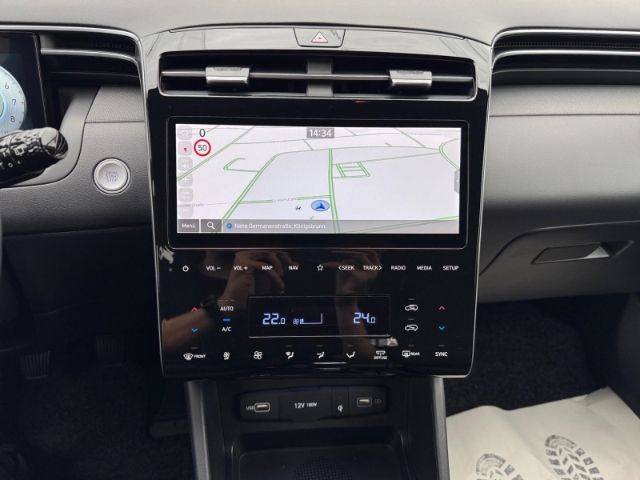 Fahrzeugabbildung Hyundai Tucson Advantage 2WD Navi Digitales Cockpit Soun