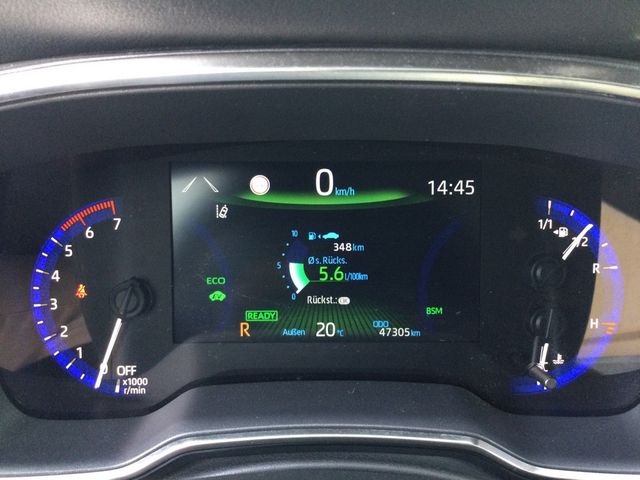 Corolla 1.8 Hybrid Team D PDC SHZ KAMERA ACC LED