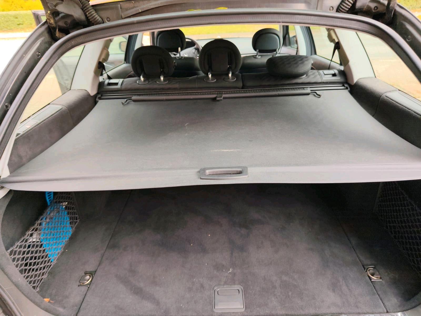 Mercedes-Benz E220 2004 — engine 150 HP (110kW)