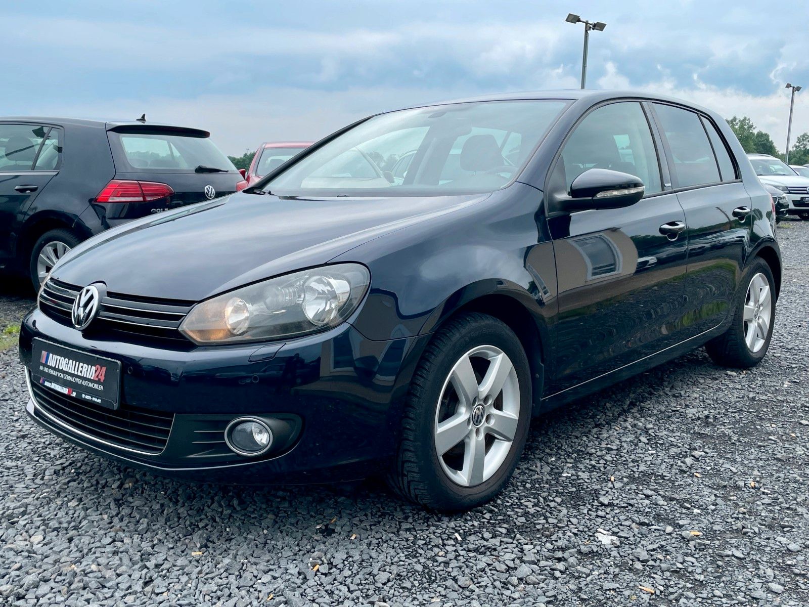 Fahrzeugabbildung Volkswagen Golf VI 1.2 TSI Style Navi Alcantara 1.HAND PDC