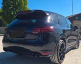 Porsche Cayenne GTS Approved Garantie 07/2027 - Porsche Cayenne Gebrauchtwagen in Frankfurt