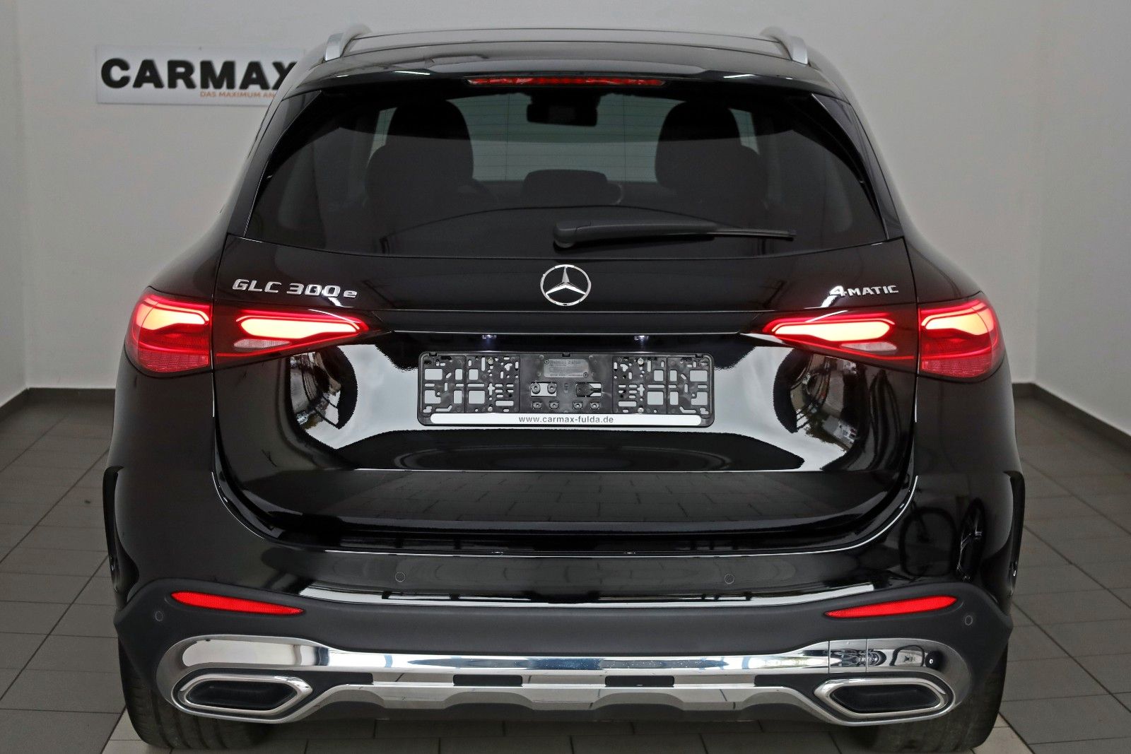 Fahrzeugabbildung Mercedes-Benz GLC 300 e 4M, AMG line, SH,Navi,Kamera,ACC, +WR
