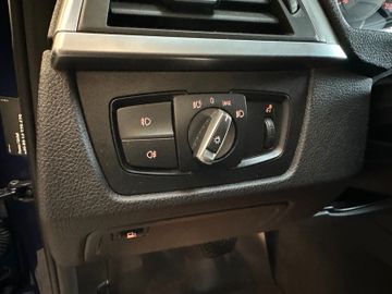 BMW 330 e Lim. iPerformance Sport Line *2. Hand*LED*