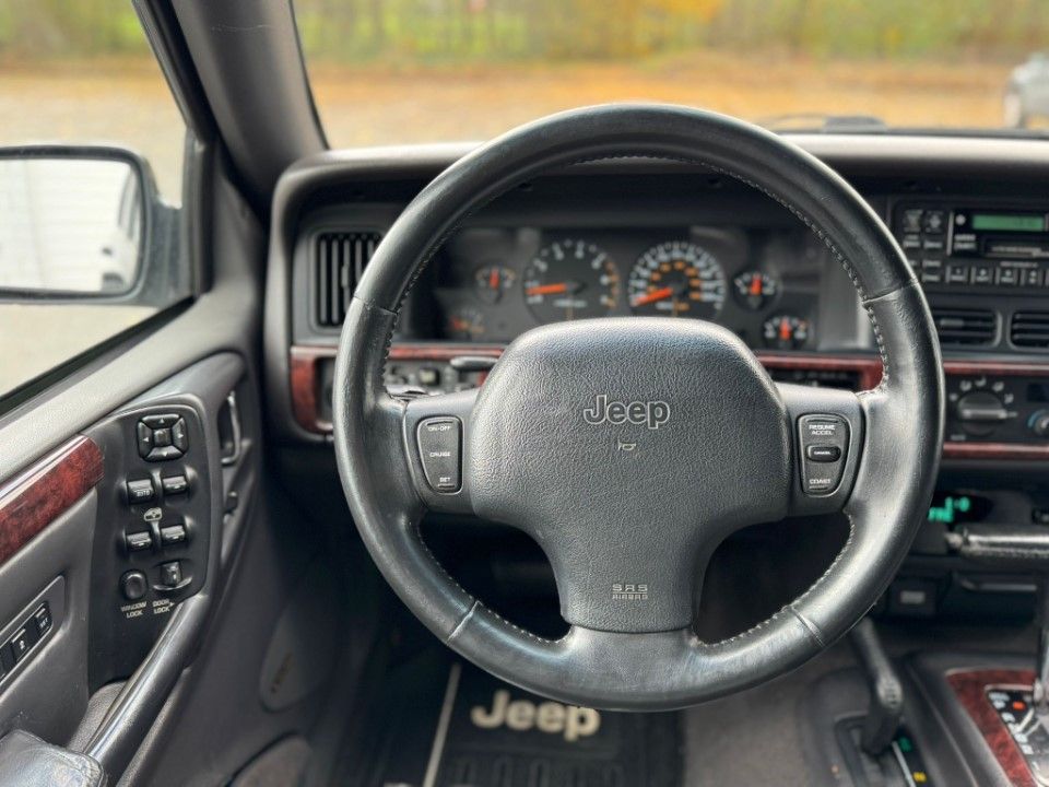 Fahrzeugabbildung Jeep Grand Cherokee 5.9 sehr gepflegt und sehr selten