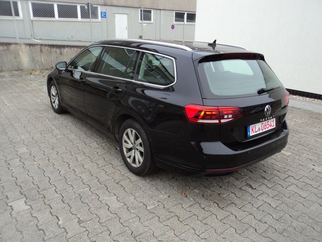 Volkswagen Passat Business 2.0tdi*ACC*NAVI*LED*Kamera*DSG7