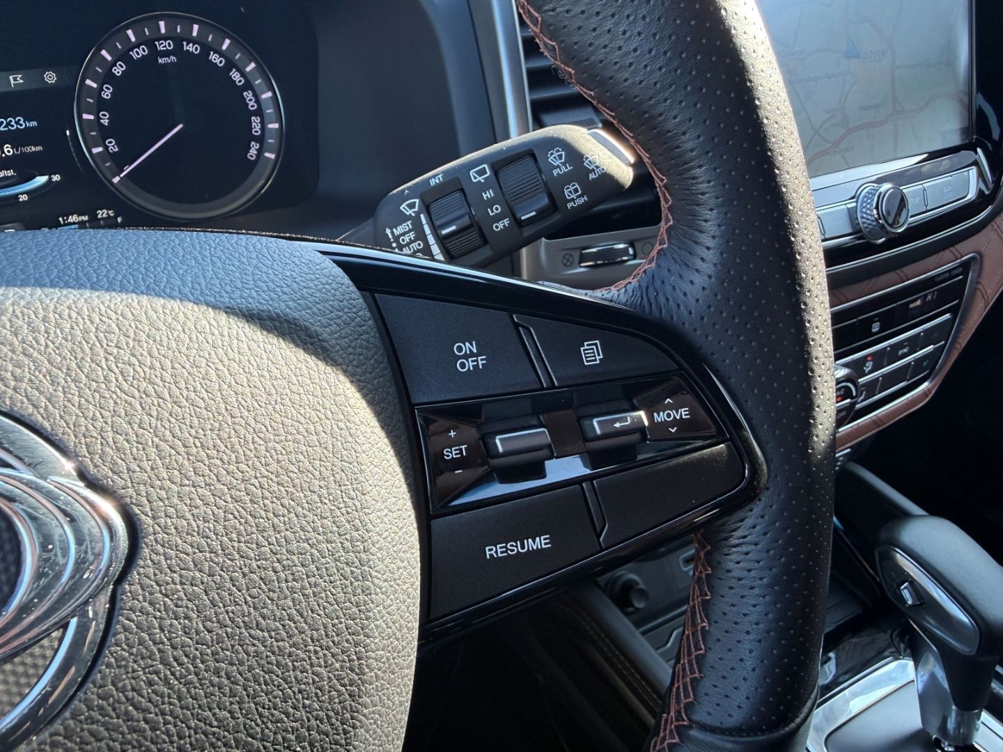 Fahrzeugabbildung KGM Rexton Sapphire 2.2D 4WD AT Top Zustand