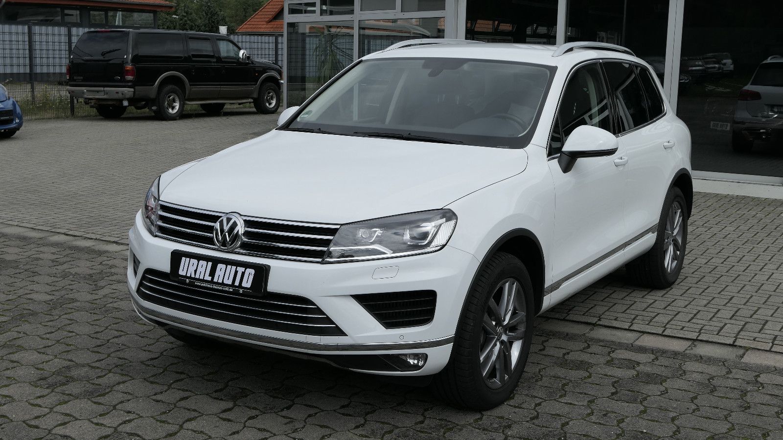 VW Touareg Terrain Tech StylePaket AHK/R-Cam/8xAlu