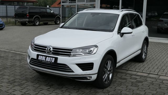 VW Touareg Terrain Tech StylePaket AHK/R-Cam/8xAlu