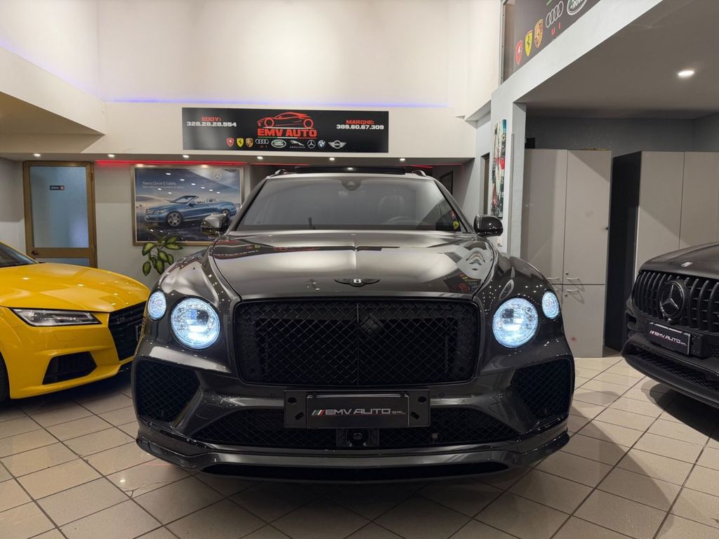BENTLEY Bentayga 2026