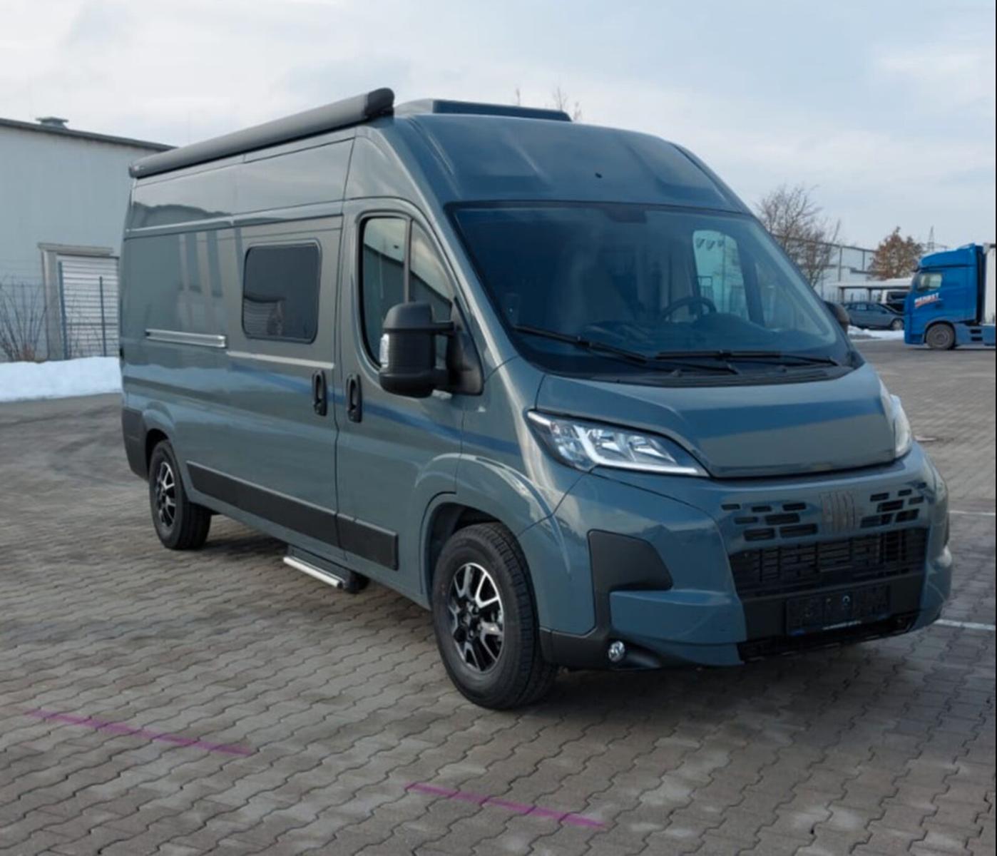 Carado pro CV 602 Längsbetten / Rahmenfenster / PRO