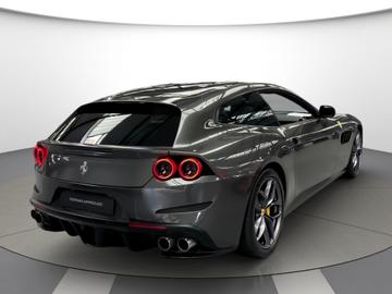 2017 Ferrari GTC4LUSSO — фото 8