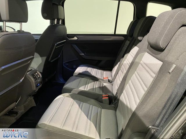 Touran 2.0 TDI DSG Highline NAVI KLIMA AHK LED