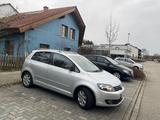 Volkswagen Golf Plus 1.6 TDI 105 PS - VW Golf Plus Gebrauchtwagen in Karlsruhe