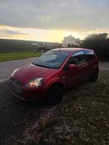 Ford Fiesta 1.3 44 kW Ambiente Facelift  - Ford Fiesta: Facelift