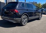 Volkswagen Tiguan Allspace 2.0 TSI 220PS DSG 4M Highl. Offr - VW Tiguan Allspace von privat