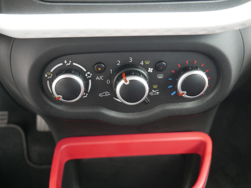 Fahrzeugabbildung Renault Twingo Experience SCe 70