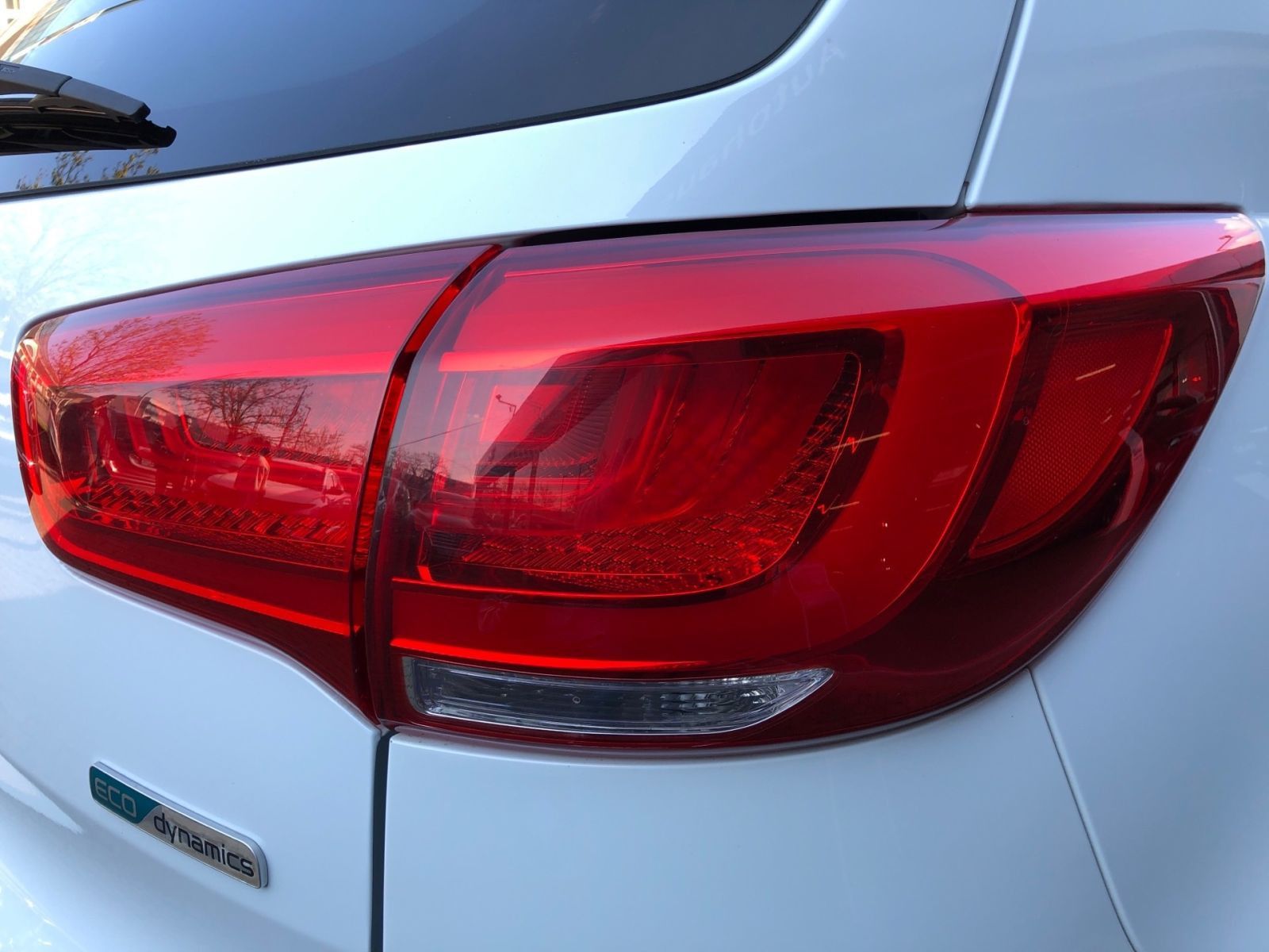 Fahrzeugabbildung Kia Sportage 1.6 GDI Dream Team Navi Leder