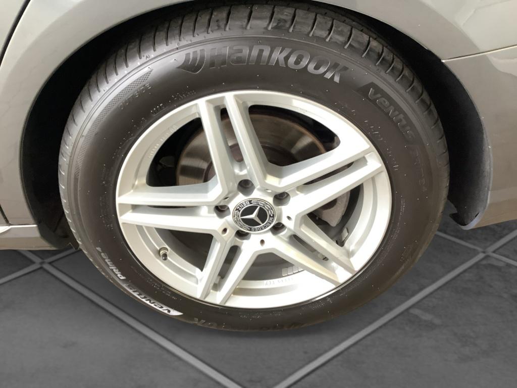Mercedes-Benz E 220 d T Avantgarde*LED*Kamera*Widescreen*AHK*