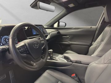 Lexus UX - 8